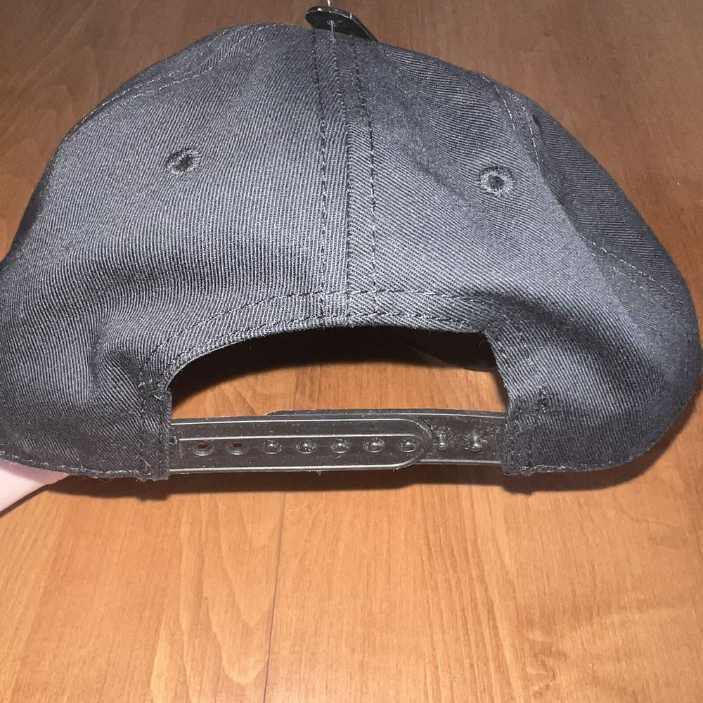 WWE UNDERTAKER Adjustable Baseball Cap/Hat Black Purple Official Licensed‎ New - Picture 4 of 8